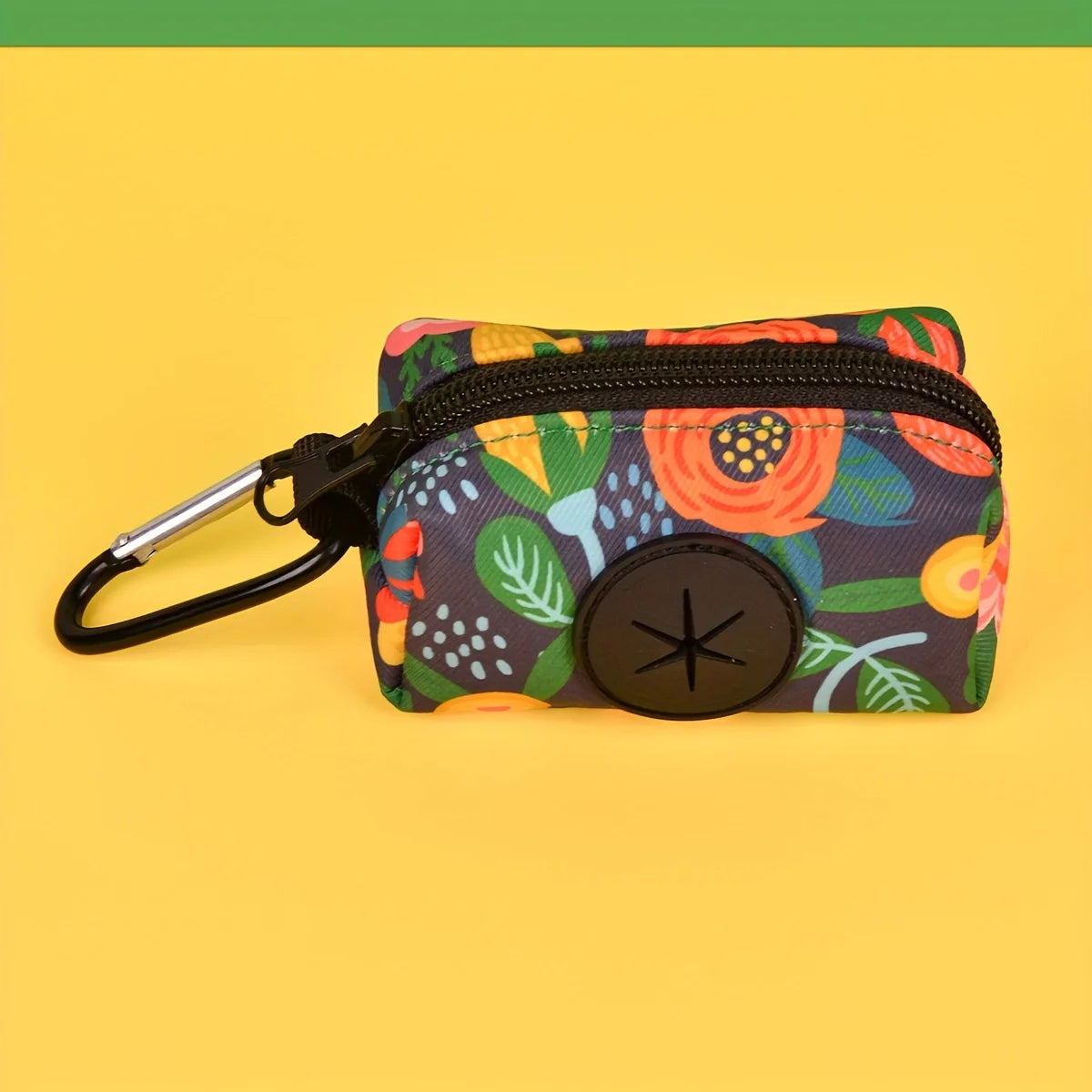 Portable Dog Poop Bag Dispenser Fashion Pet Waste Bag Holder Lightweight Walking Storage Bag Pooper Scooper Accessory for Puppy