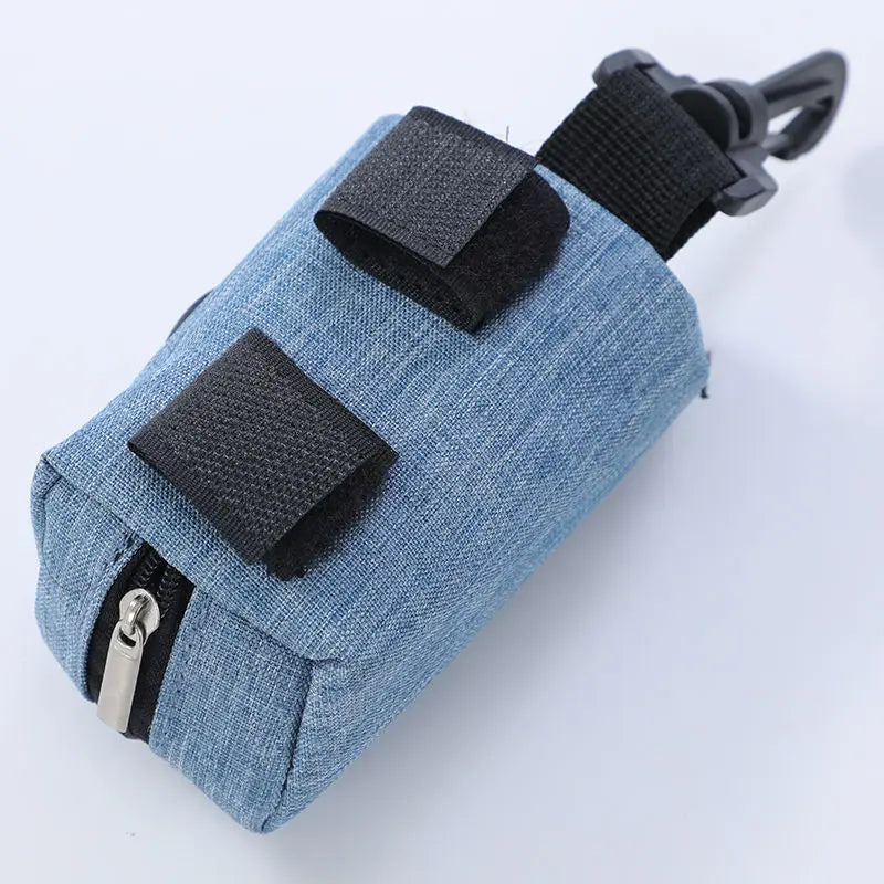 Dog Poop Bag Dispenser Hangingable Dog Poop Bag Holder Dispenser for Dogs Walking Garbage Bags Dispensers Pet Supplies